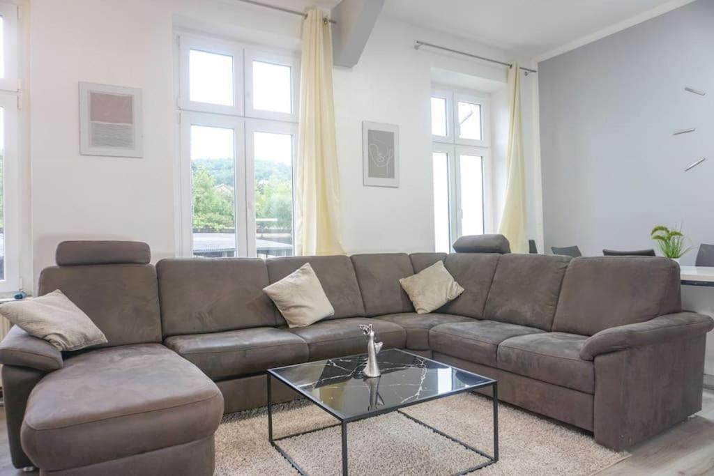 Apartment In Wuppertal - Charmante 3-Zimmer-Oase Mit Kamin Und Badewanne Esterno foto