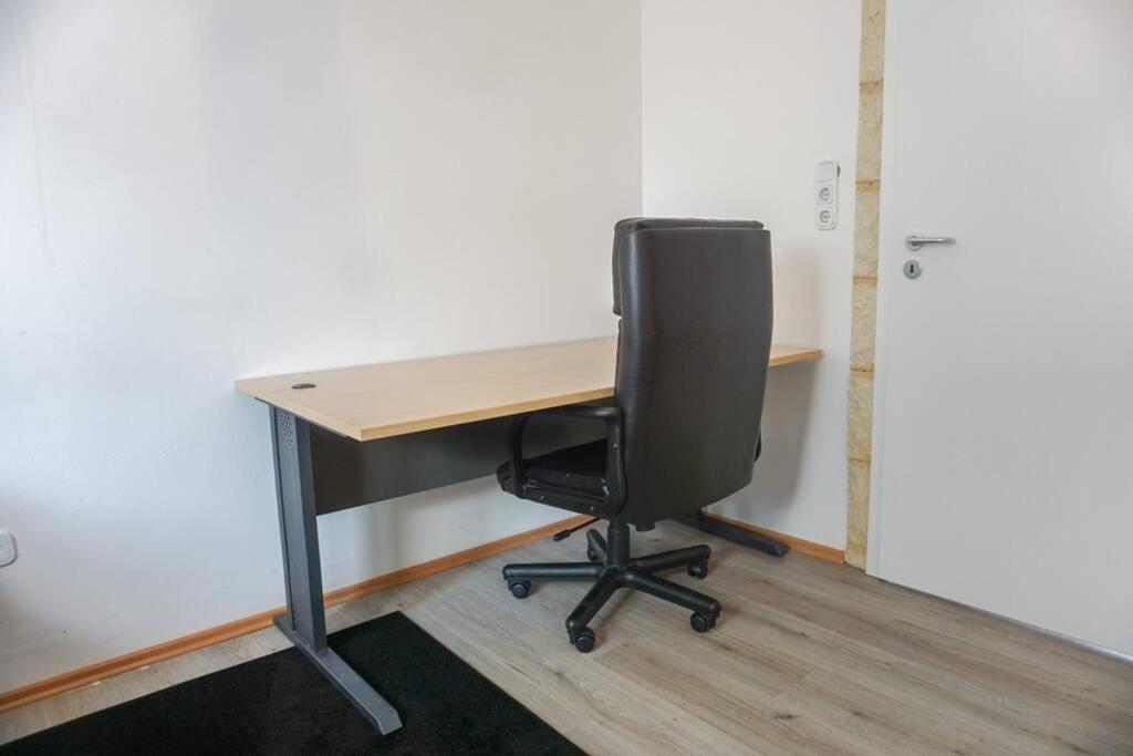 Apartment In Wuppertal - Charmante 3-Zimmer-Oase Mit Kamin Und Badewanne Esterno foto